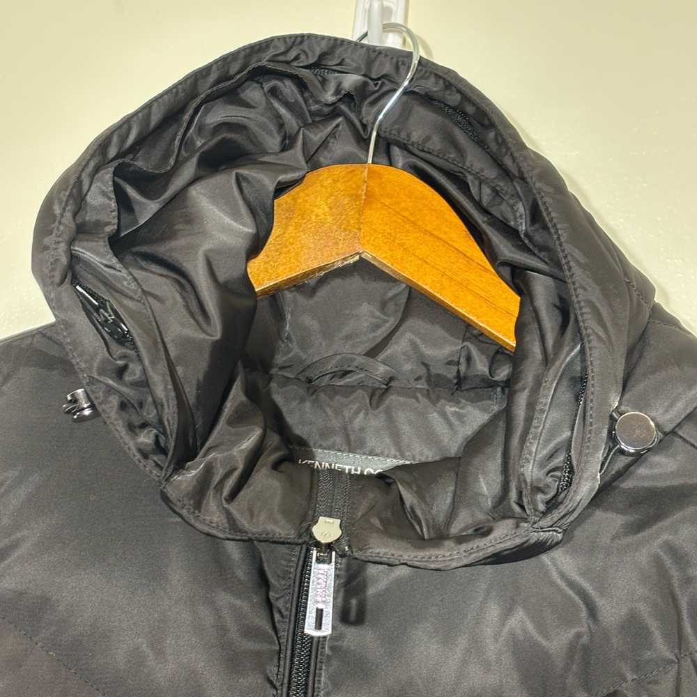 Kenneth Cole Reaction Black Puffer Jacket Size  S - Picture 9 of 9